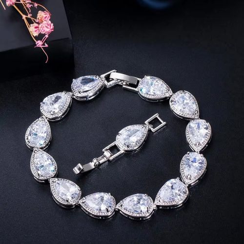 Bangle Jewelry Cubic Zirconia Tear Drop CZ Stone Women Luxury Tennis Bracelet for Bridal Wedding Costume Accessories