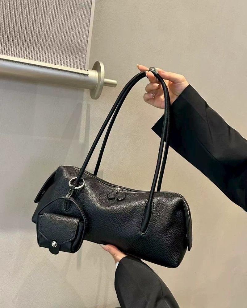 Geantă Tote din Piele Naturală pentru Femei – Elegantă, Încăpătoare și Perfectă pentru Birou