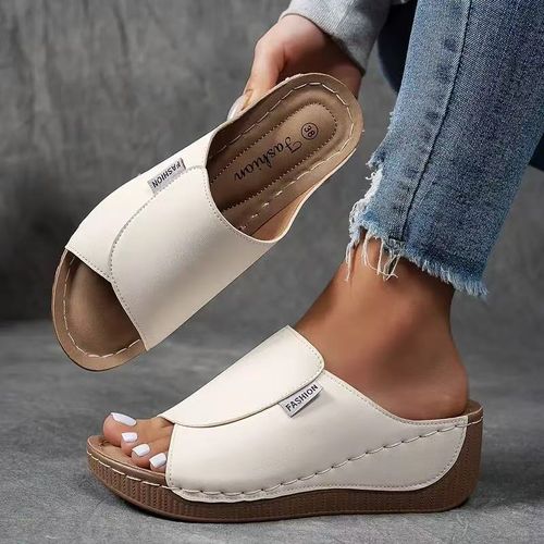 Large size thick-soled casual slippers for women