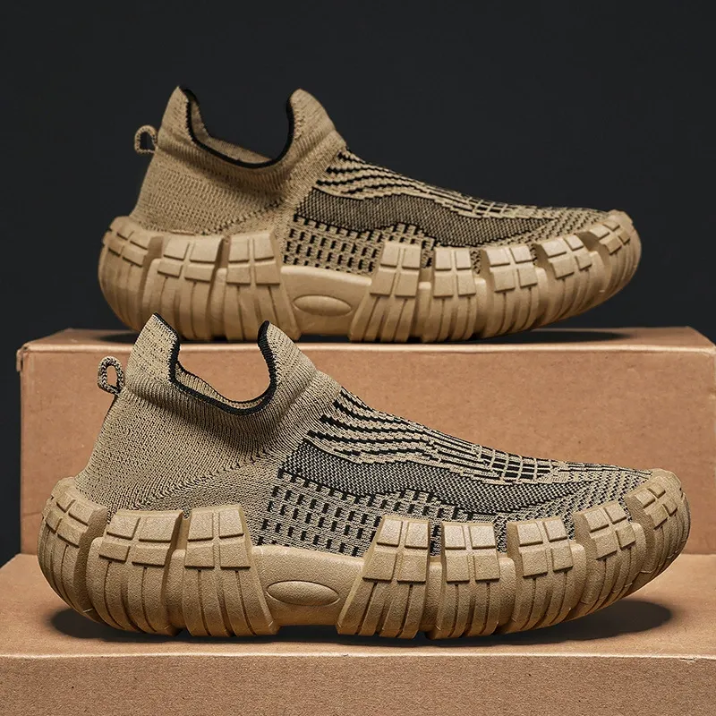 Summer New Arrival Slip-On Casual Trainers with Knit Socks and Soft Soles for Men