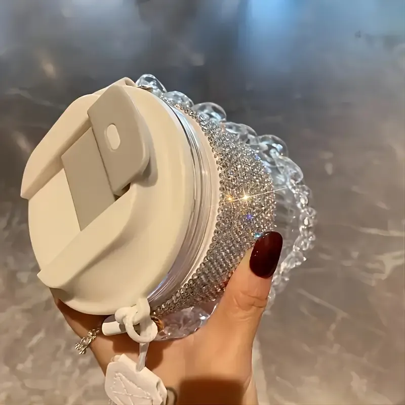 Luxury Quadrilateral Portable Water Bottle