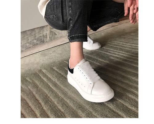 2025 new large size white shoes sports casual men's shoes net celebrity trend heightening shoes
