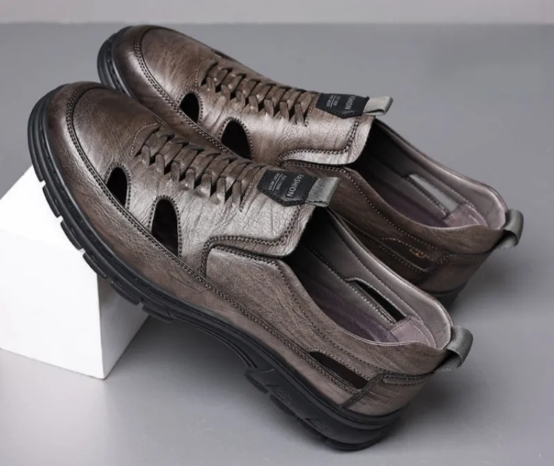 2025 new men's casual leather shoes, soft-soled fashionable casual shoes and perforated breathable leather sandals