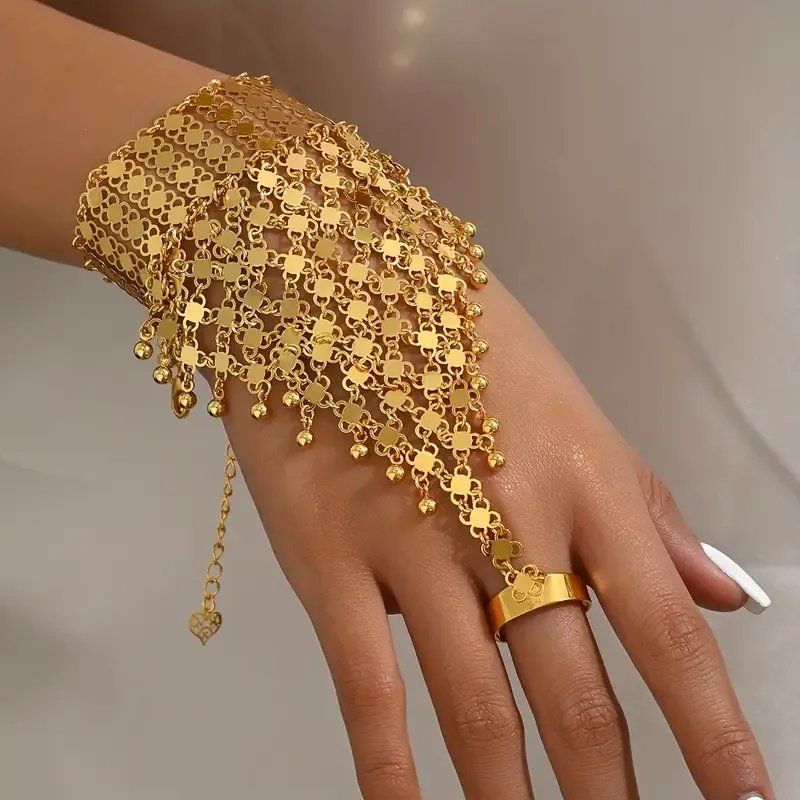 Floral Finger Bracelet