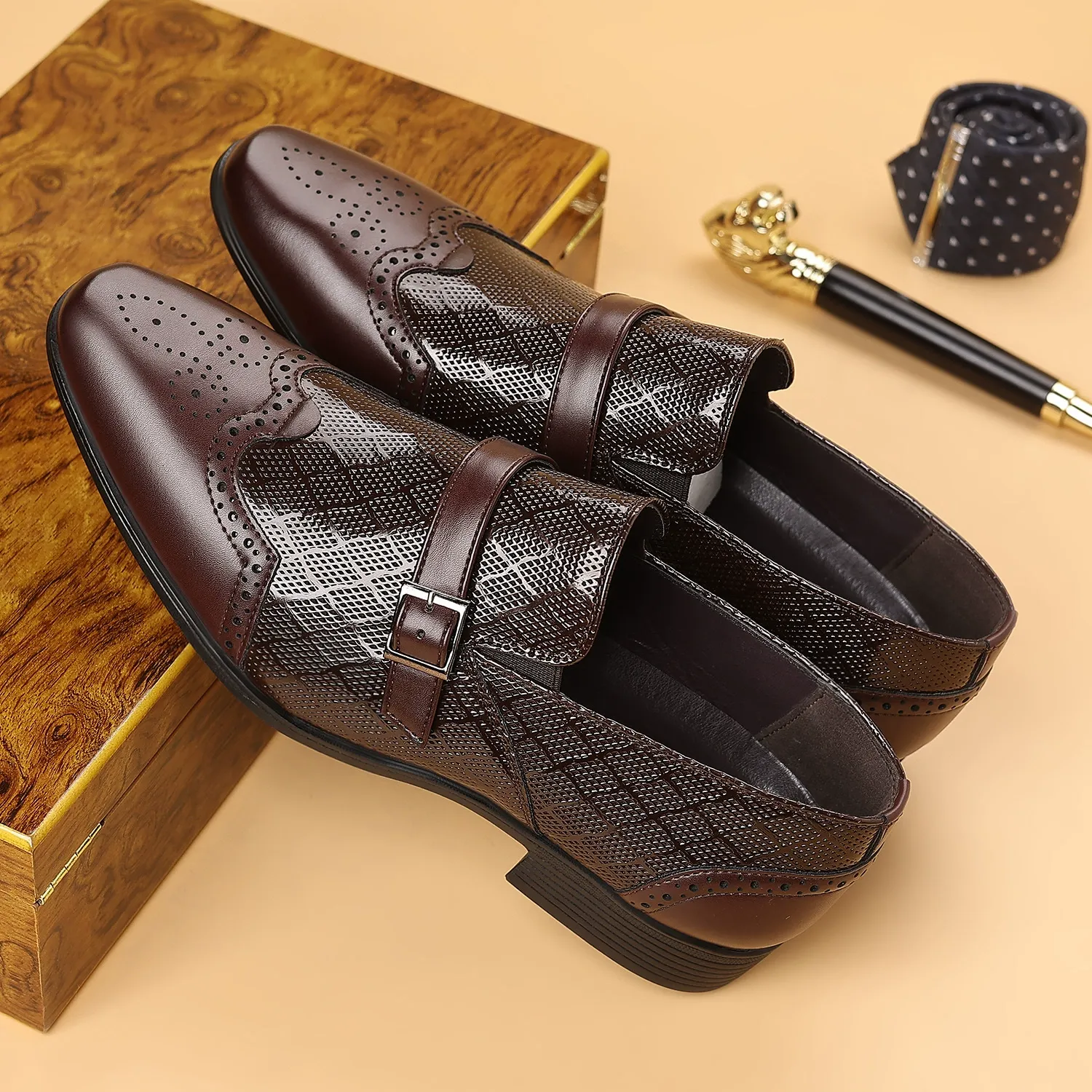 New men's business leather shoes
