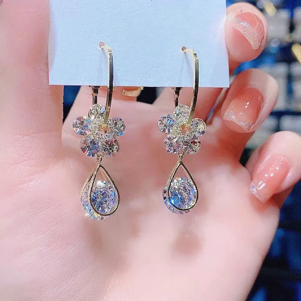 💖 Fashion Flower Crystal Earrings