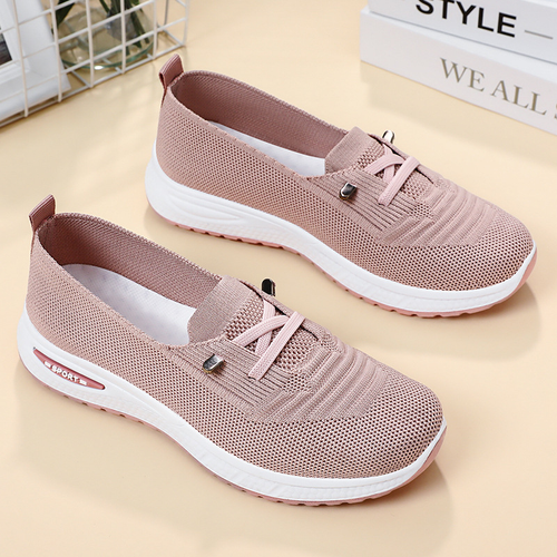 Casual breathable durable and comfortable shoes