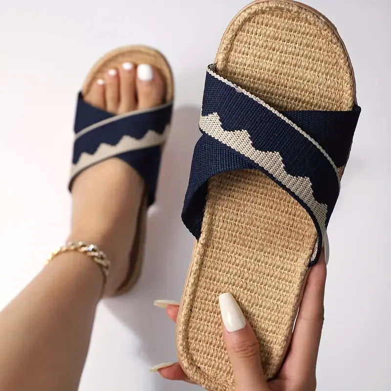 Colorblock Trendy Home Slippers