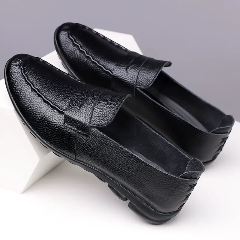 Versatile all-season leather shoes, soft leather, breathable and multi-foot driving shoes