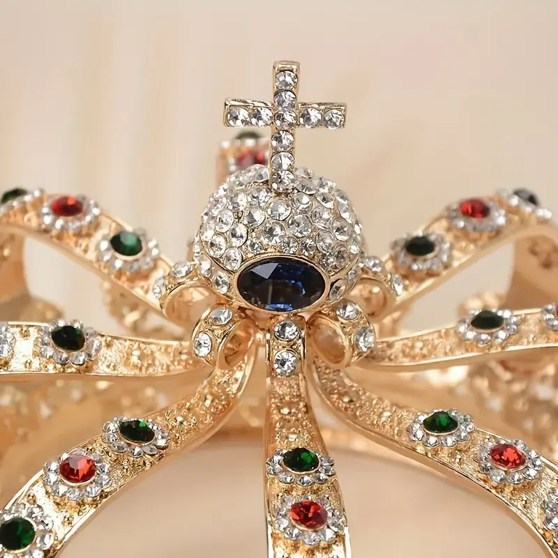 Elegant King's Court Crown