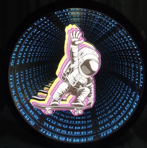 LED tunnel infinity mirror Melaleuca