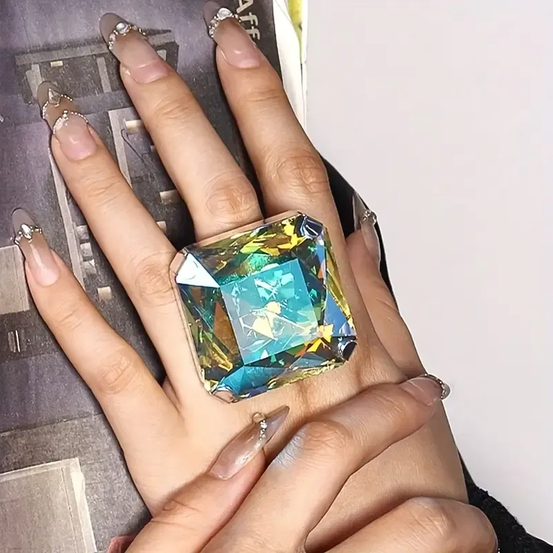 Large Ring