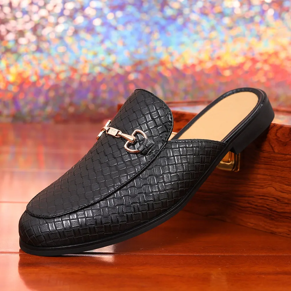 closed-toe slip-on shoes
