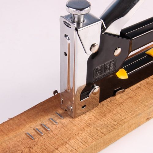 Manual code nail gun nail gun three-use code nail gun U-shaped T straight nail moving steel nail gun tool