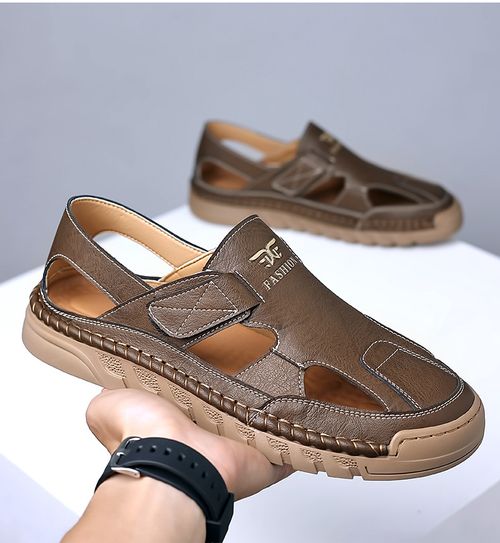 Summer Casual Men's Leather Shoes with Soft Soles Outdoor Wear with Perforated Design Versatile Fashionable Lightweight Sandals