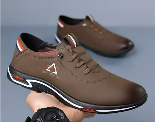Men's business casual shoes are fashionable