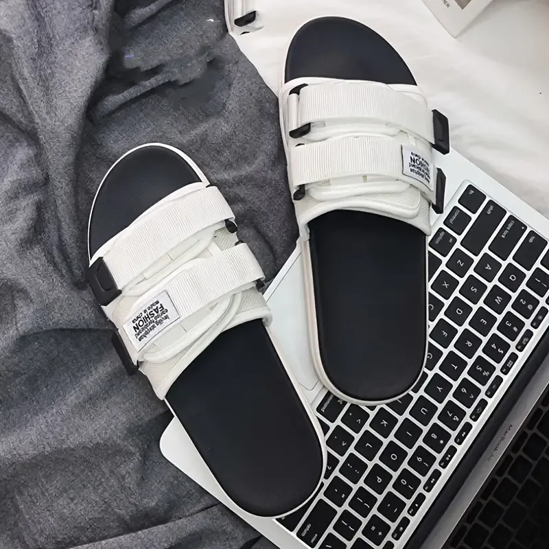 Fashionable Casual Slippers