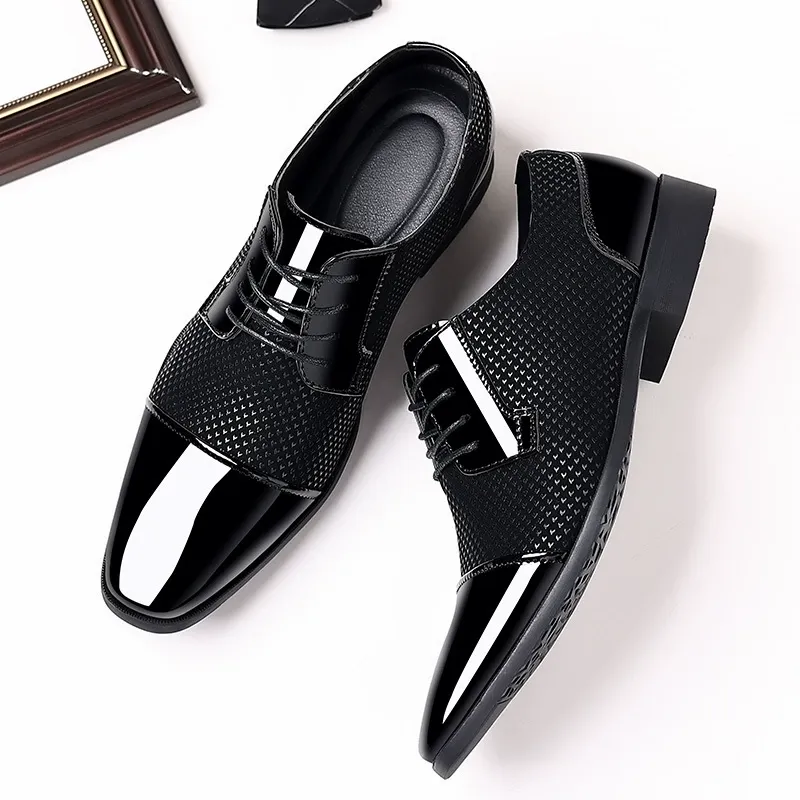 Men's Stylish Faux Leather Dress Shoes - Versatile for Office & Weddings, Lace-Up, All-Season Comfort