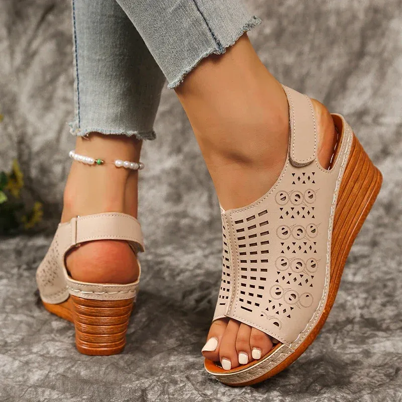 Wedge sandals summer new hollow sandals
