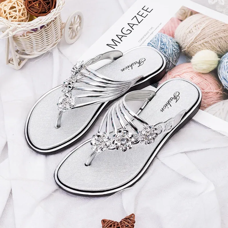 Women's Floral Flat Flip Flops
