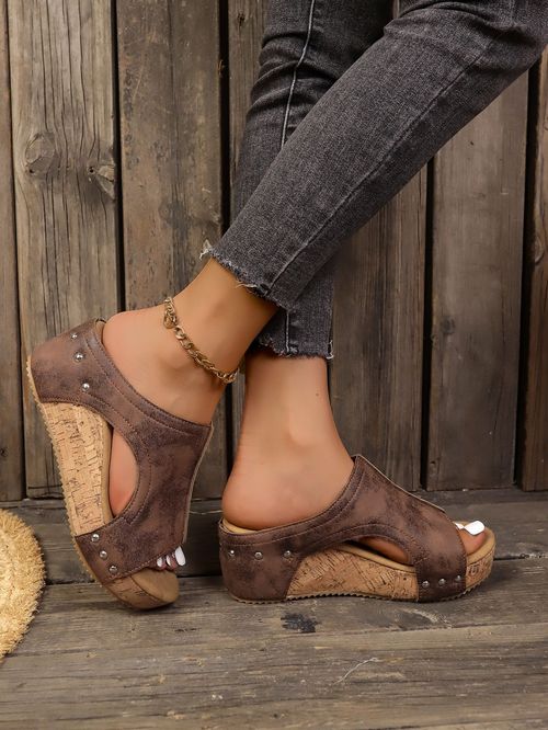 Large size temperament new style women's wedge heel fish mouth thick bottom rivet sandals women's shoes