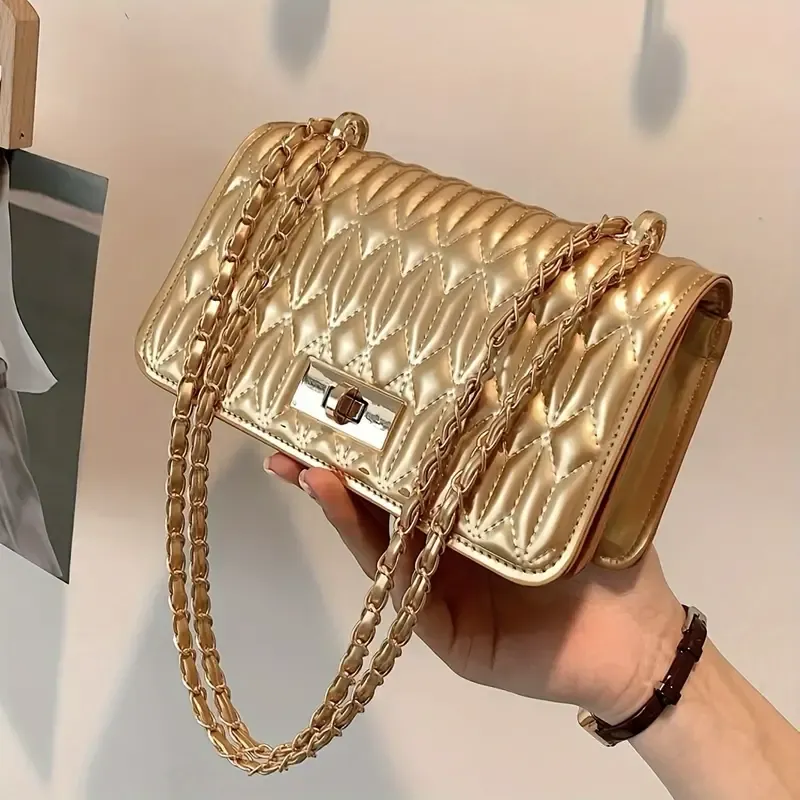 Stylish Quilted Chain Crossbody Bag