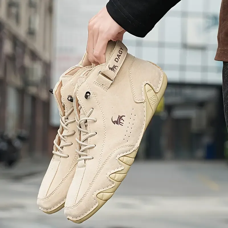 PLUS SIZE Men's Stitching Microfiber Leather Solid Sneakers