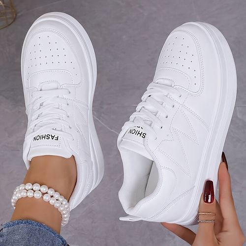 The 2025 new summer shoes of the white shoe girl