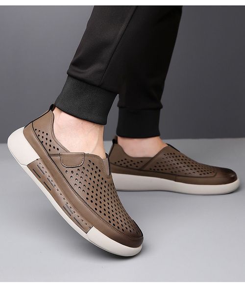 New summer perforated casual leather shoes, breathable and trendy soft-soled outdoor sports shoes