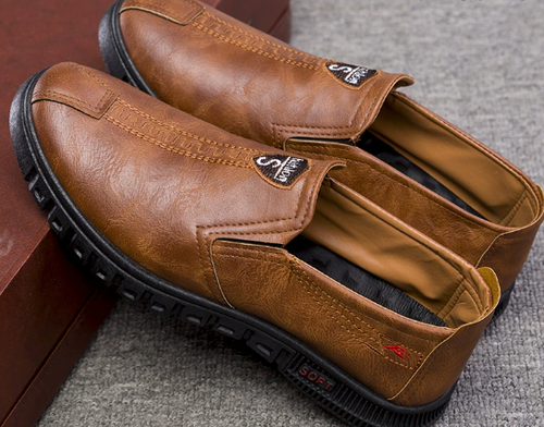 Anti-slip, waterproof and oil-proof work shoes