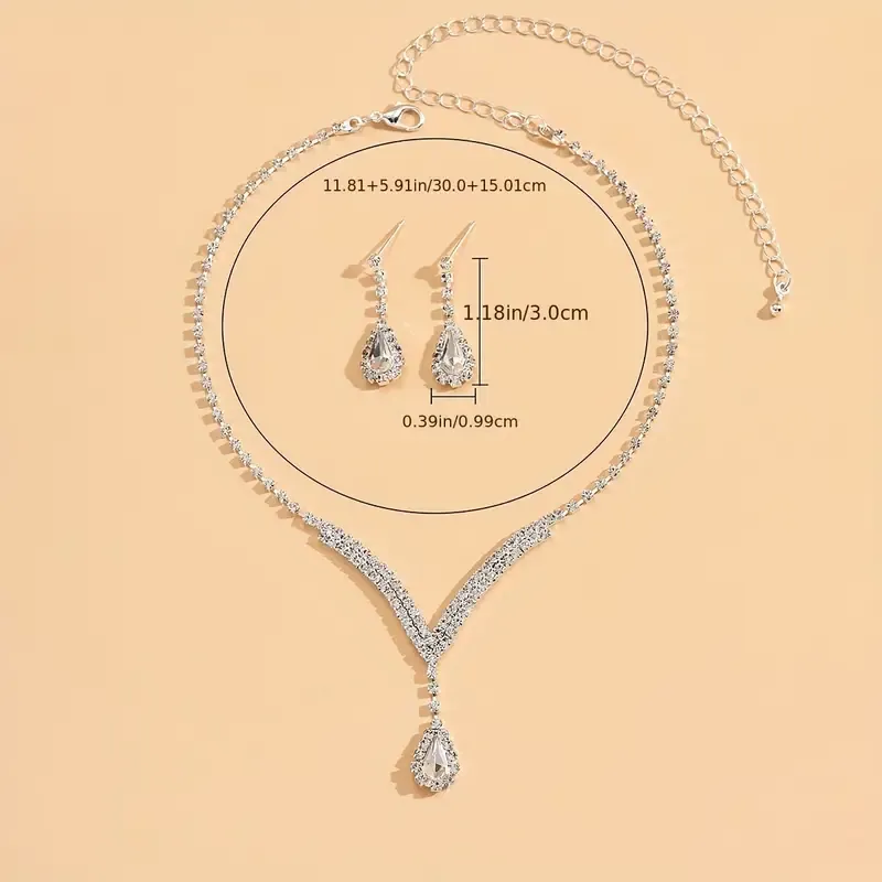 Luxurious Water Drop Rhinestones Pendant Necklace