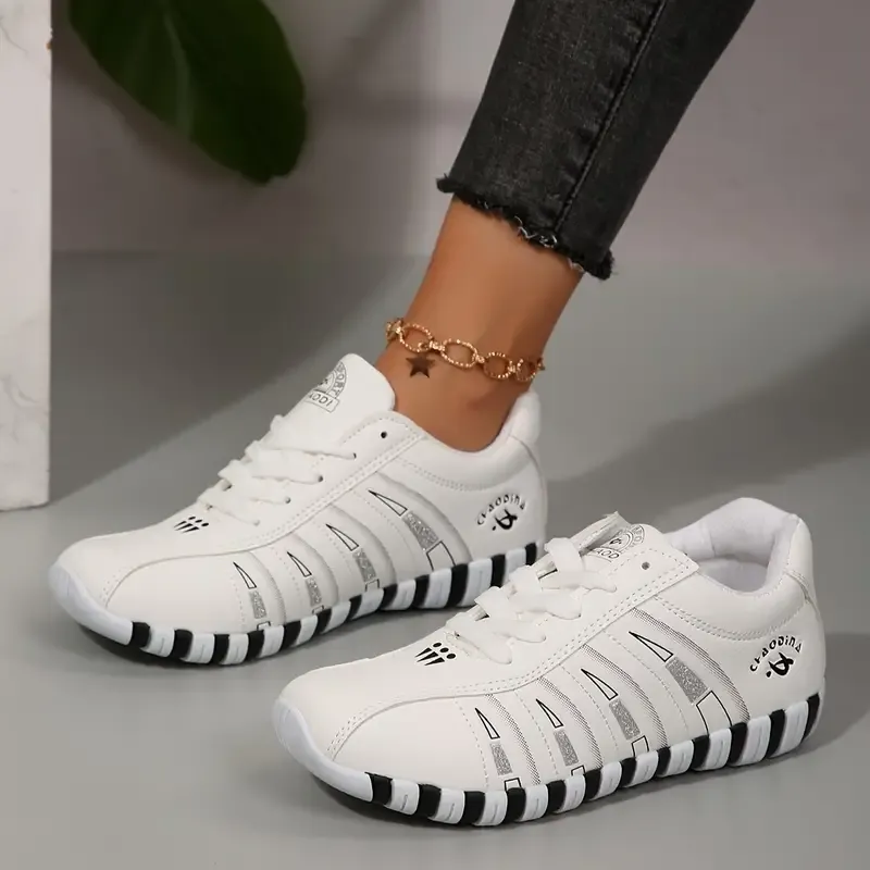 Vintage Style Lightweight Sneakers for Women - All-Season Low Top Lace-Up Casual Sports Shoes with Striped Pattern, Comfortable Fabric Inner, TPU Sole - Taizhou Exclusive