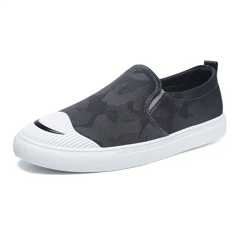 Men's Solid Color Breathable Slip On Canvas Sneakers