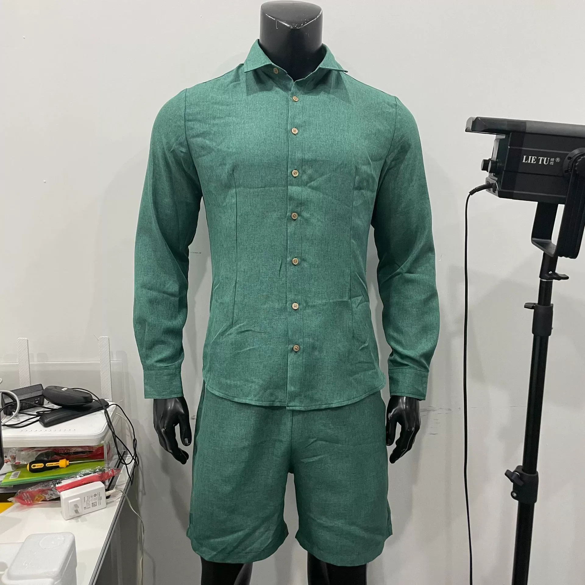 European and American men's linen summer lapel long-sleeved green shirt shorts two-piece casual suit