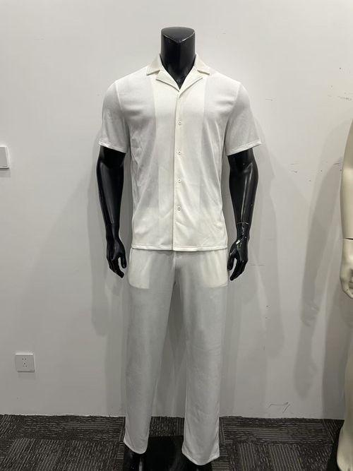 Solid color sports suit for men Fashion casual short-sleeved two-piece suit