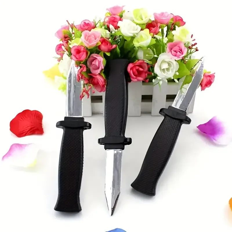 Trick Retractable Knife