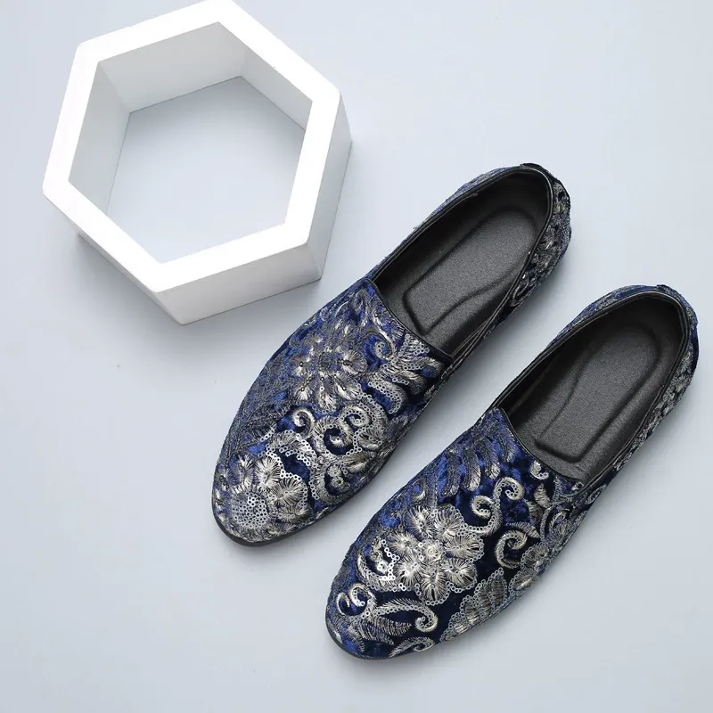 Men's Slip-On Loafers: Versatile Floral-Print Sequined Casual Fashionable Loafers