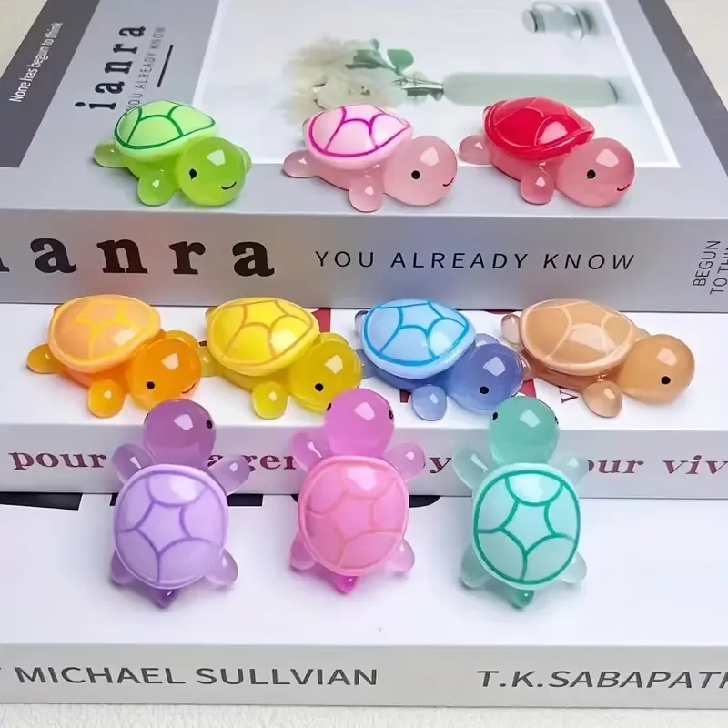 25pcs Glow-in-the-Dark 3D Turtle Blind Bags