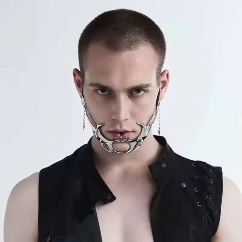 Unisex Hip Hop Women Mechanical Alien Fluid Face Earring Ornament Men Gothic Metal Mask