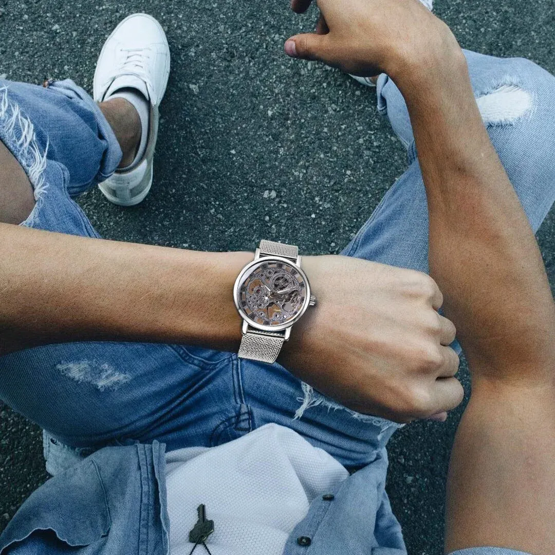 Round Dial Roman Number Analog Quartz Watch
