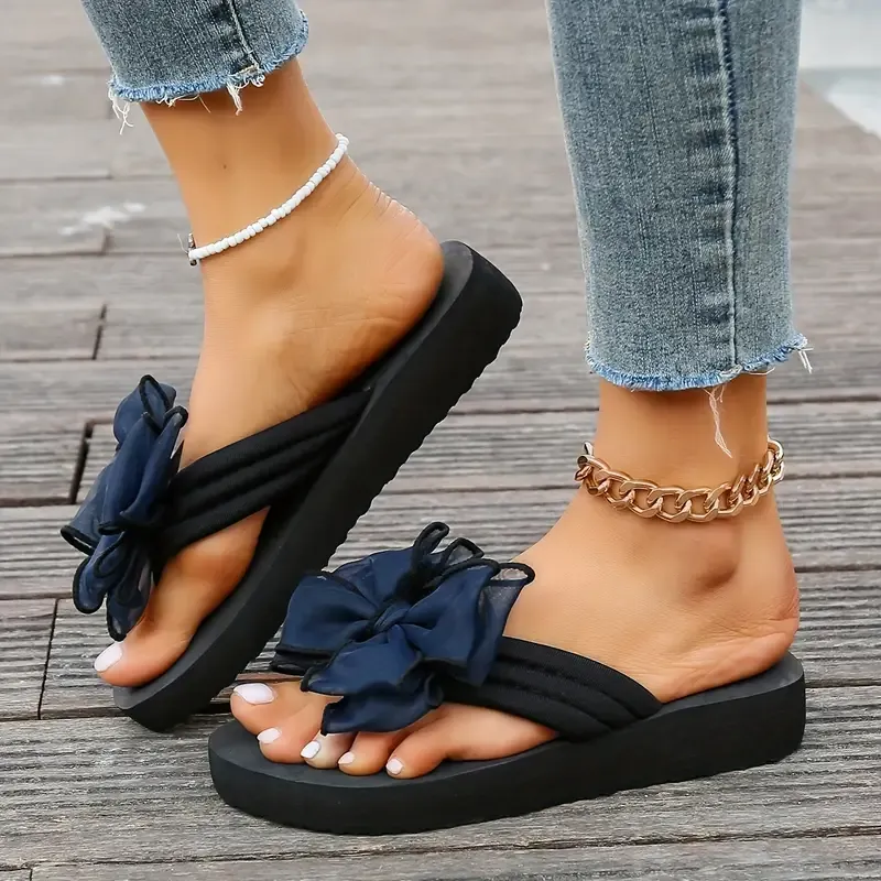Women's Fashion Platform Flip-Flops With Bow Detail, Summer Trendy Non-Slip Indoor & Outdoor Elevated Beach Slides Vacation Travel Essential
