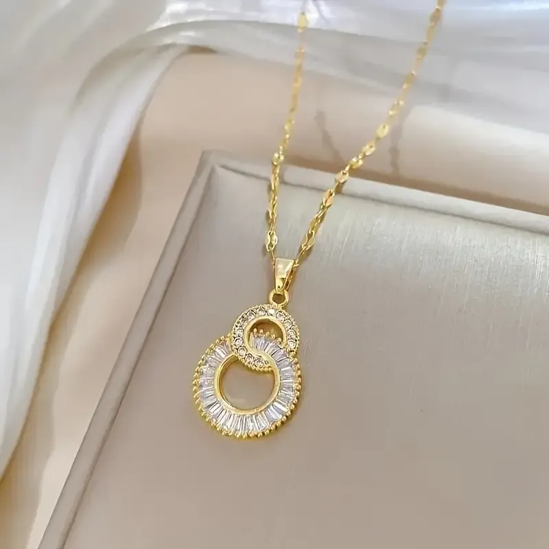 Elegant Double Loop Infinity Pendant Necklace, Vintage Style, Versatile Non-Tarnish High-End Chain Jewelry