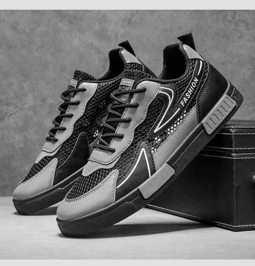 Breathable thin mesh anti-skid shoes
