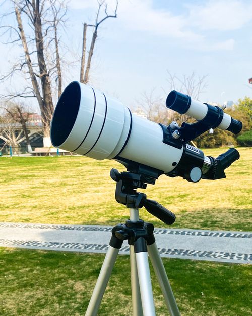 Professional Astronomical Telescope - Objective Lens for Stargazing, Moon Watching, Distant Scenery Observation, Ideal for Outdoor Camping & Travel Enthusiasts