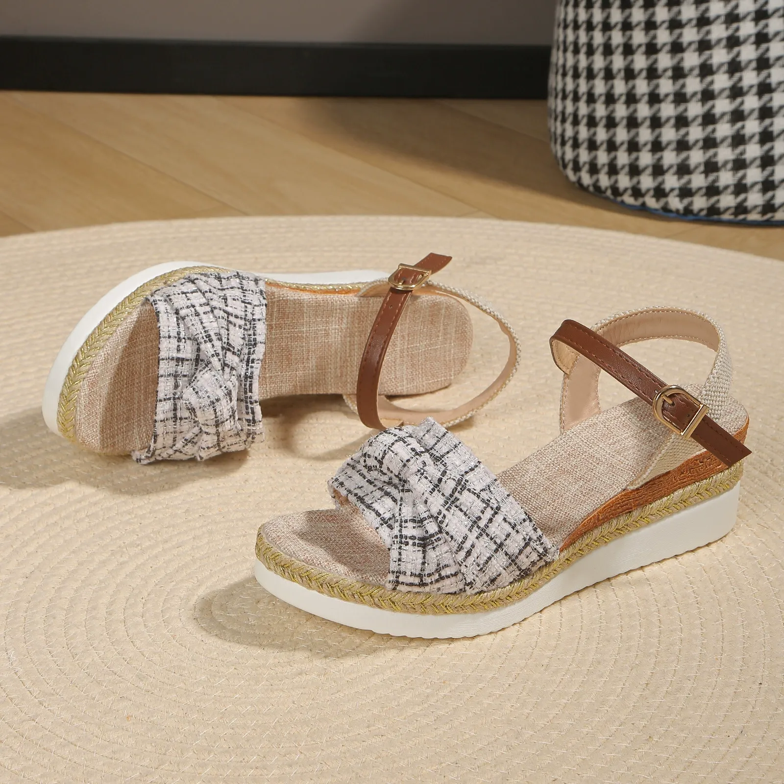Summer new style one-word sandals buckle wedge