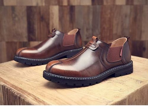 New men's casual ankle boots, British style, trendy genuine leather, fashionable low-top men's boots, Korean style.