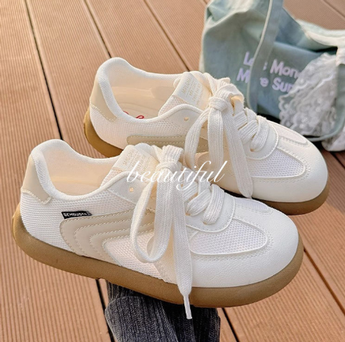 breathable mesh surface casual sports shoes