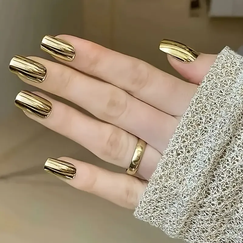 Shiny Punk Style Metallic Golden Color Press On False Nails Chrome Fake Nails Metal Plating Acrylic Short Square Reflective Mirror Nail Art Tip