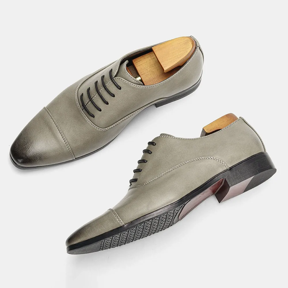 High-end pointed toe Oxford shoes for men, comfortable business shoes, classic British leather shoes, retro polished formal shoes