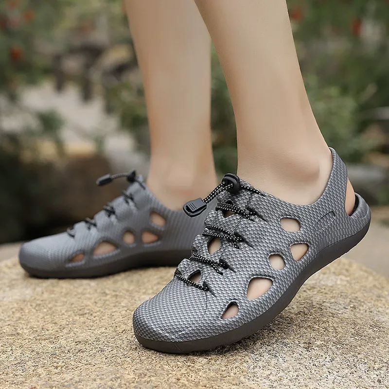 Outdoor breathable comfortable casual sandals